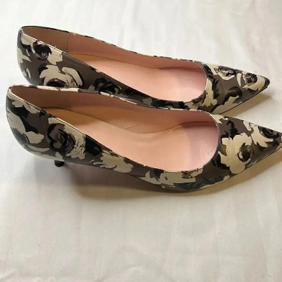 kate spade Shoes - Kate Spade black floral heels size 10b